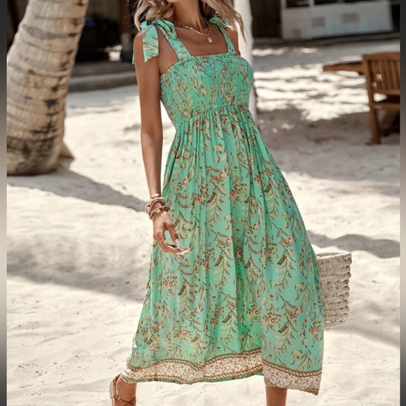 Boho Floral Print Smocked Shoulder Tie Cami Dress - Picture 3 of 5